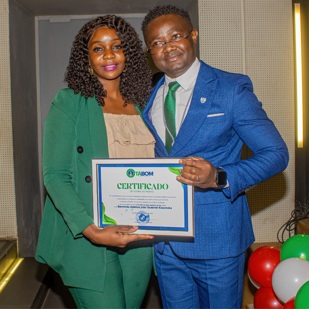 CEO DA TÁ BOM E SUA ESPOSA